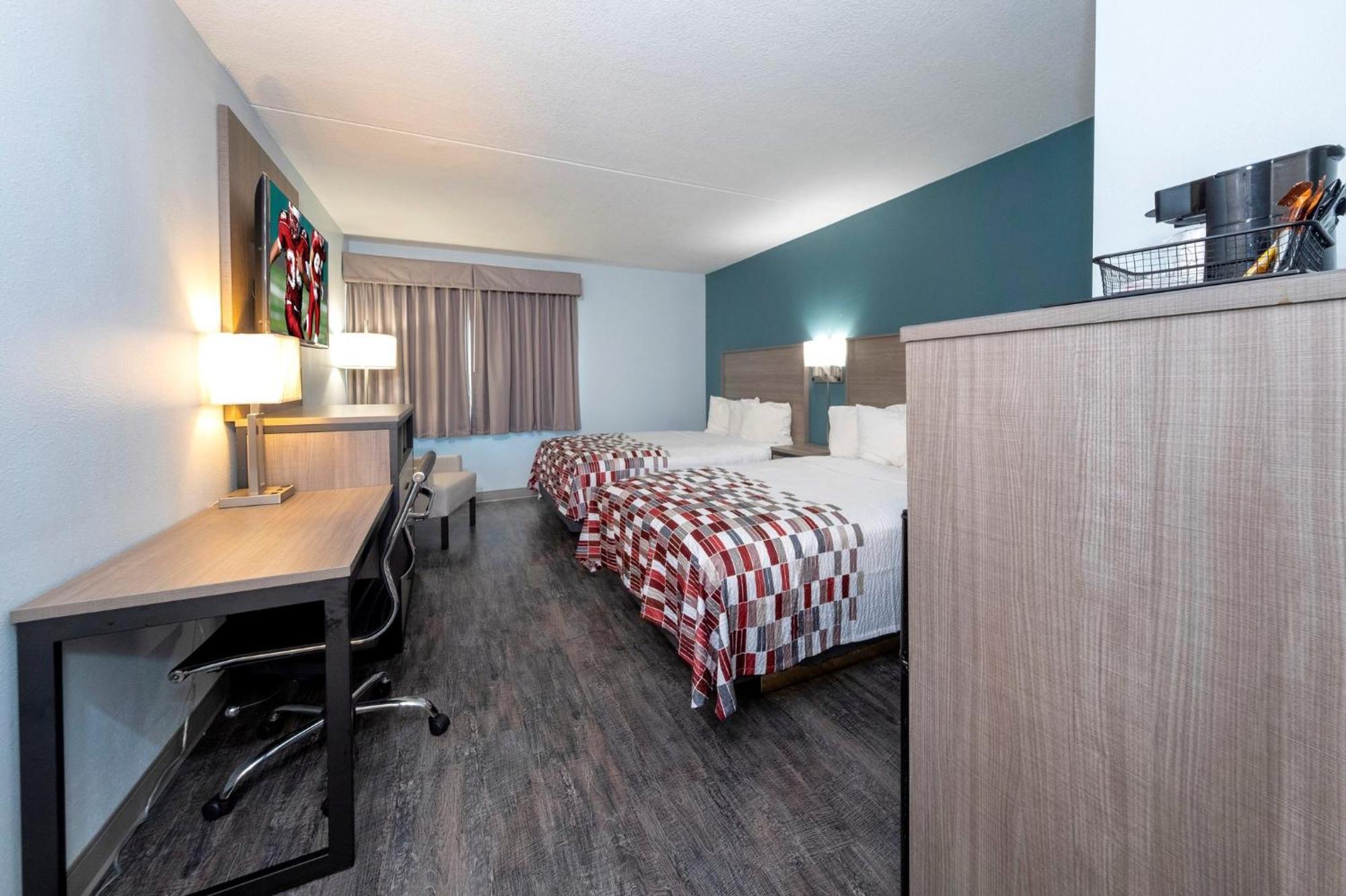 Red Roof Inn & Suites Wilmington - New Castle Exterior foto